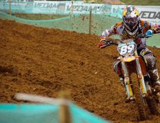 郑钦文火力全开，世界杯预选赛激情燃爆，快船逆转之路迎来关键一战